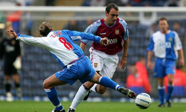 窗口期体能课后，阿斯顿维拉再遭质疑备战社区盾，目标明确，控场能力受关注(阿斯顿维拉属于哪个派系)