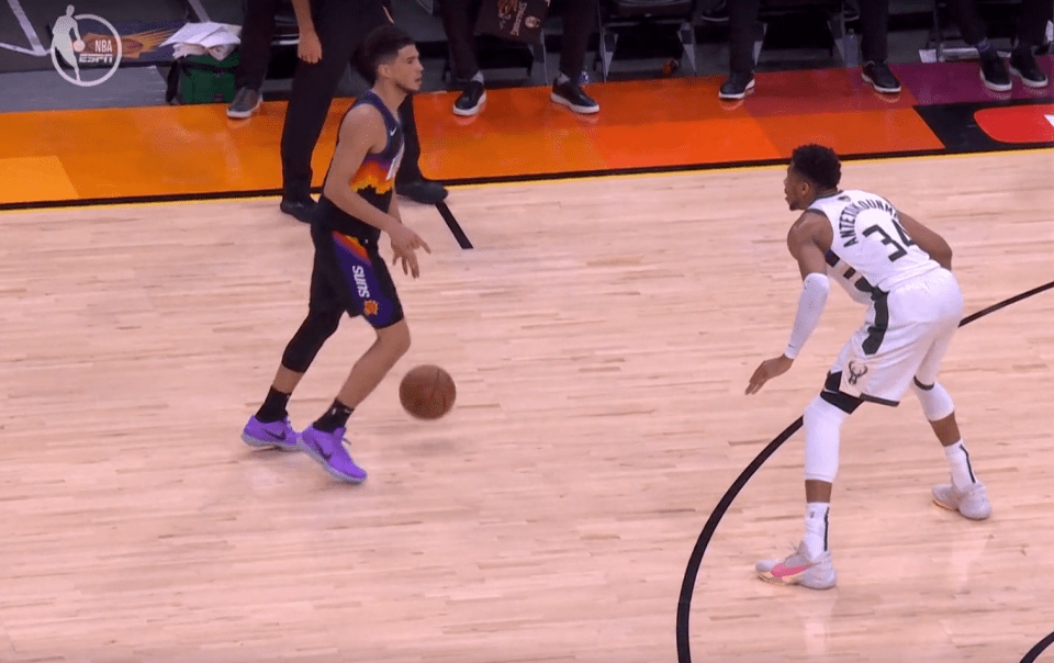 Ning迎来五赛季高光表现,雄鹿球迷沸腾!的简单介绍 Ning迎来五赛季高光表现,雄鹿球迷沸腾!的简单介绍